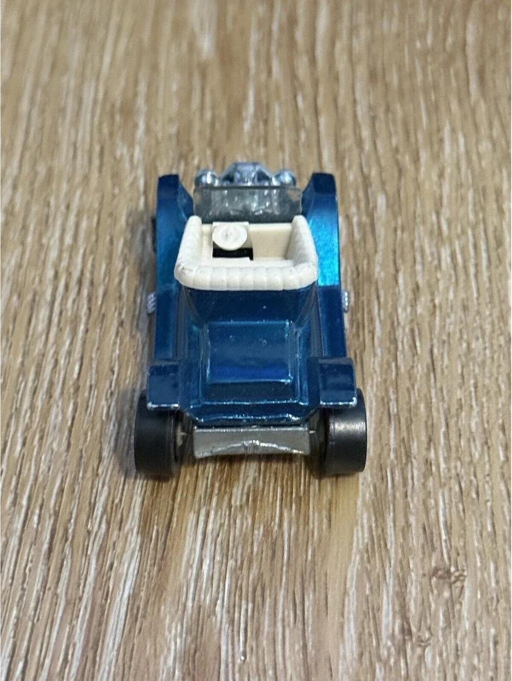 HOT WHEELS REDLINE ORIGINAL 1968 HOT HEAP AQUA BLUE & TAN INTERIOR